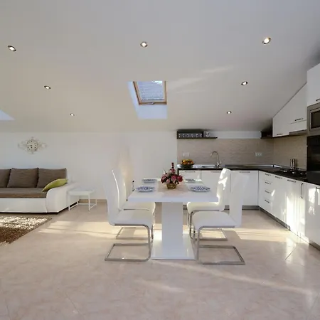 Apartament Marinko, No 1 Zadar